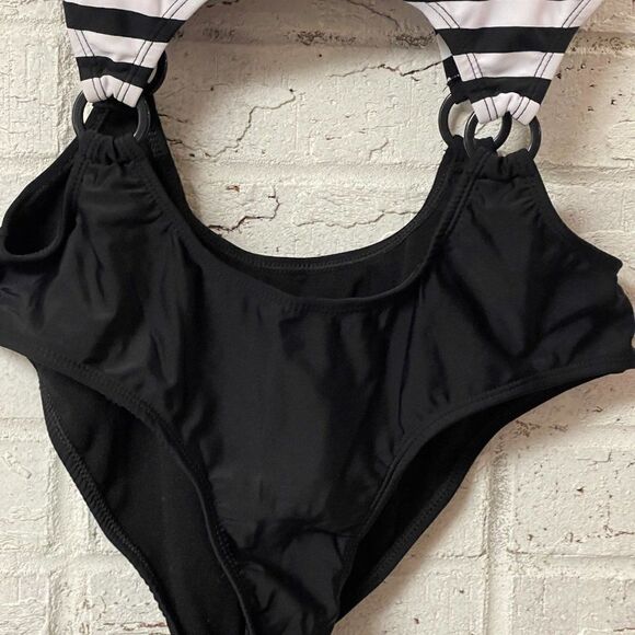 Material Girl Bow Striped Black White Pink One Piece Cut Out Swimsuit Small - Picture 3 of 10